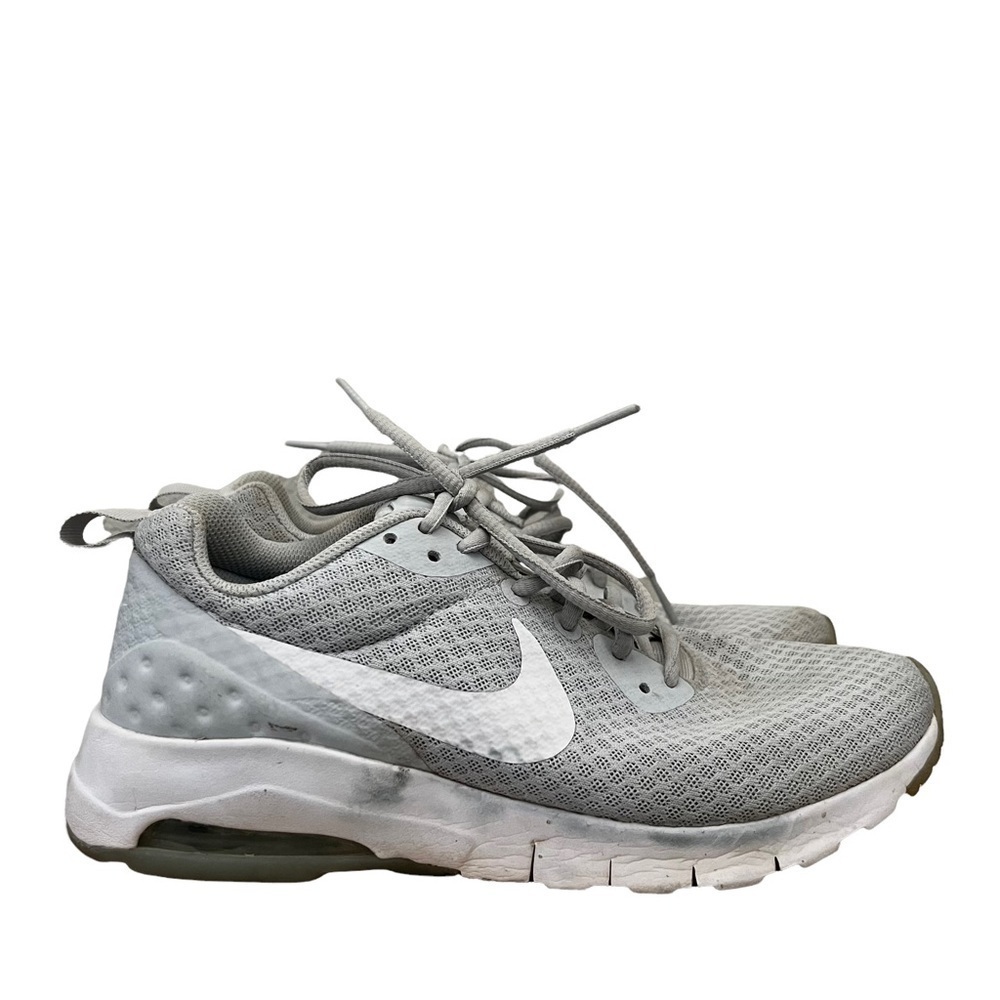 Nike White Gray Air Max Motion‎ Lace Up Sneaker 7